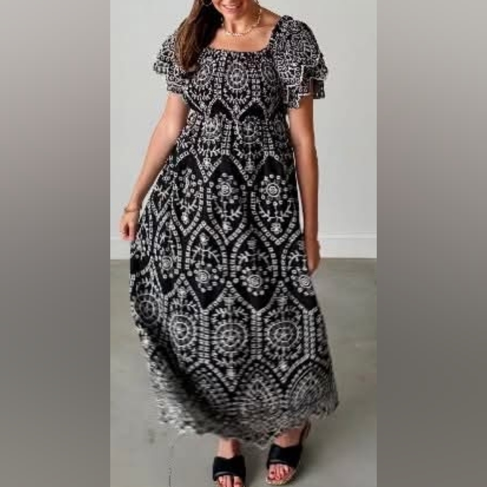 Boutique Dress Midi Black White Embroidery Cotton M
